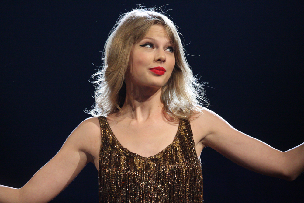 Federal Reserve credits Taylor Swift with boosting hotel revenues