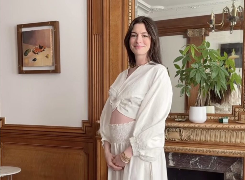 The actress, now 43, announced that she's having a baby. The public had much to say — because whatever older women do, it's apparently wrong, Candice Helfand-Rogers writes.