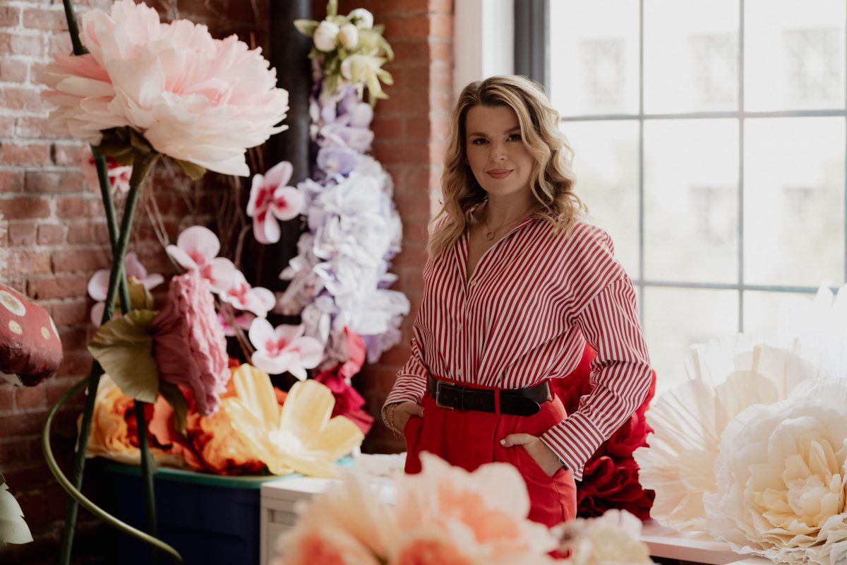 PAPER FLOWERS DESIGNER MAKES DIOR DISPLAYS SUSTAINABLE